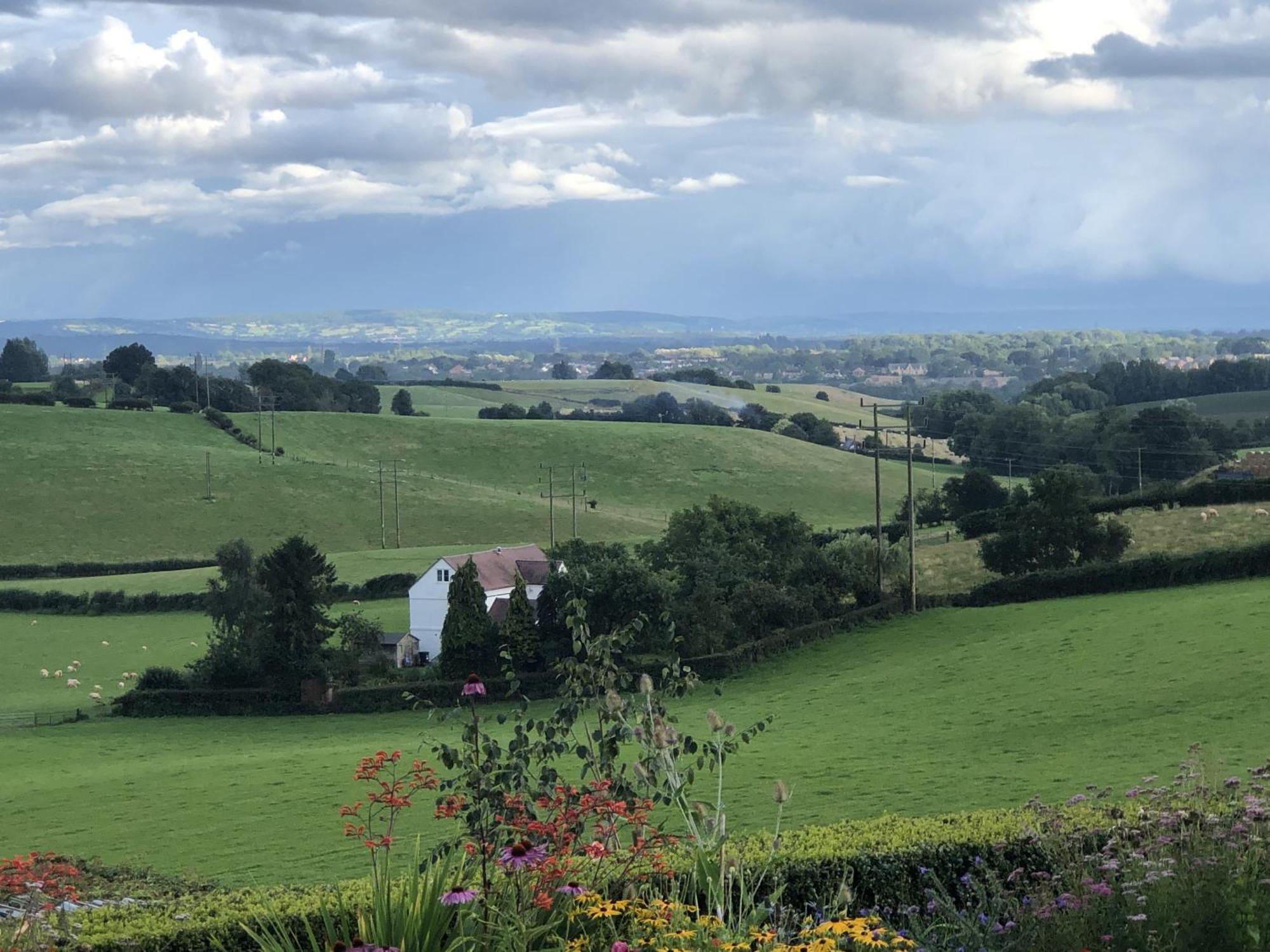 Betula Views Studio Newent Exterior photo